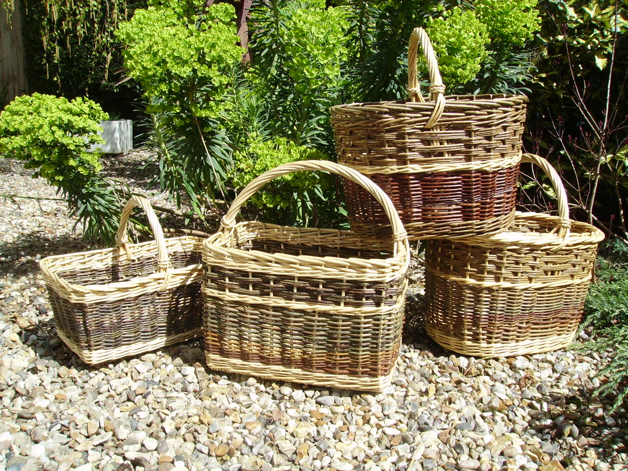 Basketry « Casa Victoria Rural stone house in Cristosende
